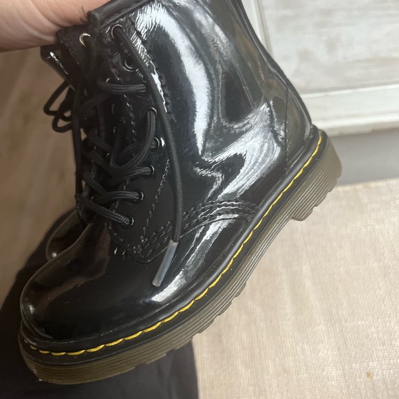 Dr martens boots - Picture 2 of 4